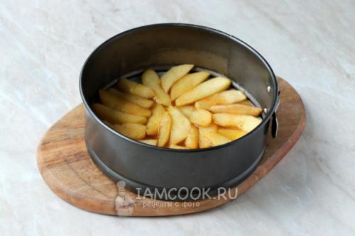 Как карамелизировать яблоки на сковороде для пирога. Шарлотка с карамелизированными яблоками 09 Как карамелизировать яблоки на сковороде для пирога. Шарлотка с карамелизированными яблоками 09