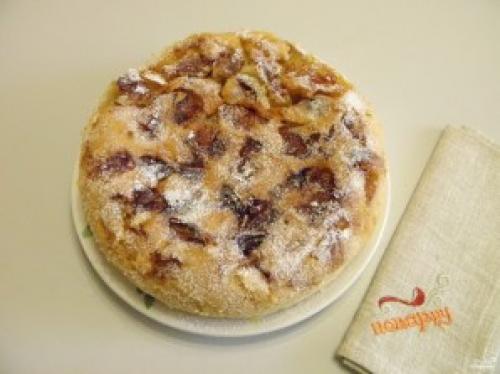 Шарлотка в мультиварке. Шарлотка с яблоками в мультиварке