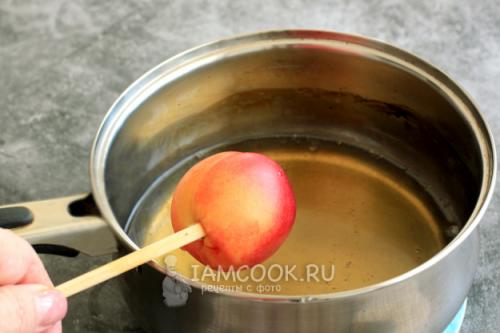 Простой рецепт карамельных яблок. Способы и рецепты 07