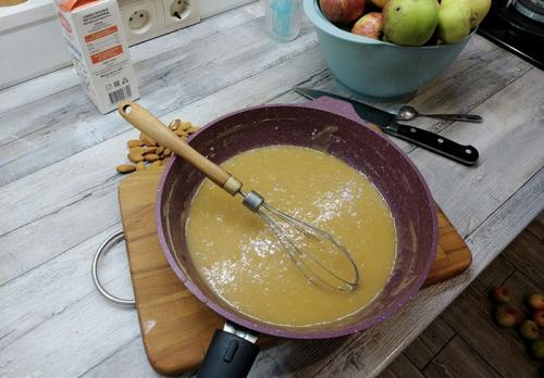 Как карамелизировать яблоки для пирога. Яблоки в карамели - но теперь в виде пирога