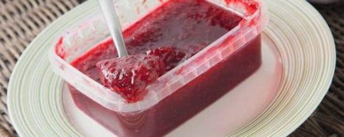 Как хранить клюкву, протертую с сахаром. Клюква с сахаром на зиму без варки — 5 пошаговых рецептов