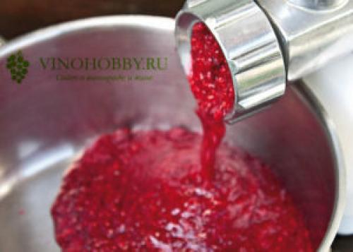 Закваска из малины для вина. Вино из малины в домашних условиях