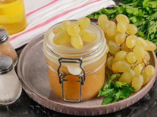 Какой вкус у виноградного соуса к сыру и мясу. Из винограда белых сортов