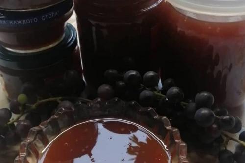 Какие лучшие способы заготовить виноград Изабелла на зиму. Заготовки из винограда Изабелла на зиму: 12 отличных рецептов
