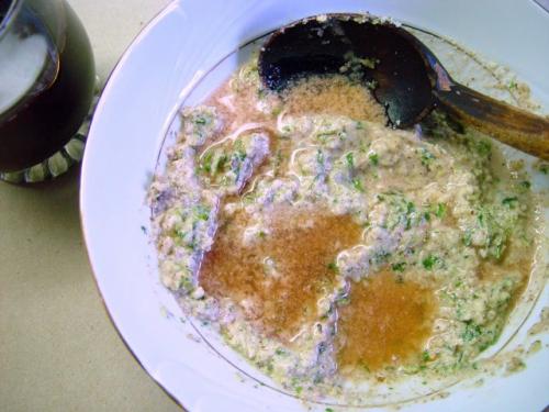 Как приготовить соус с виноградом и орехами. Соус из незрелого винограда и ежевики с грецкими орехами