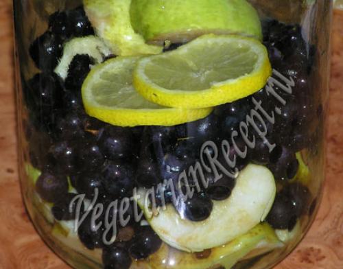 Виноградно-яблочный компот. Компот из винограда и яблок на зиму