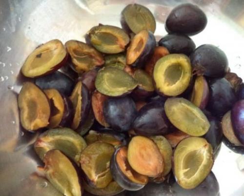 Сушеная слива, как называется. Чернослив и слива в чем разница