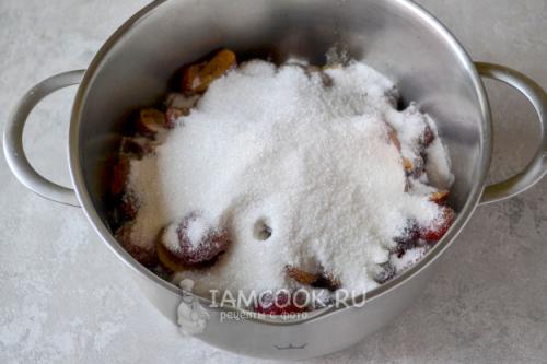 Просто и быстро: рецепт сушки слив в электросушилке 04