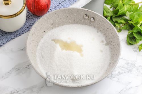 Красная карамельная засада: как яблоки стали самым популярным десертом 29 Красная карамельная засада: как яблоки стали самым популярным десертом 29