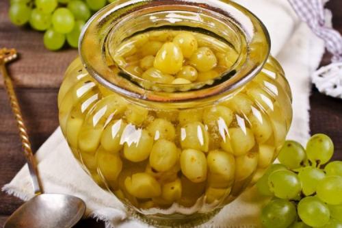 Какие сорта винограда лучше использовать для приготовления соусов и маринадов. Виноград на зиму: 20 простых и очень вкусных рецептов заготовок