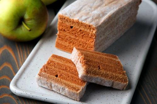 Быстро и вкусно: яблоки в карамельном сиропе с корицей на зиму за 20 минут 15 Быстро и вкусно: яблоки в карамельном сиропе с корицей на зиму за 20 минут 15