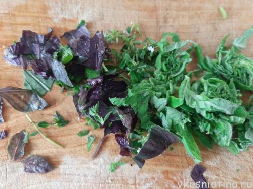 Вяленый чернослив рецепт. Вяленая слива с чесноком и прованскими травами в масле