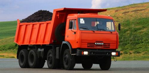 Весенняя пересадка клубники: проверенный способ для роста здорового растения 01 Весенняя пересадка клубники: проверенный способ для роста здорового растения 01