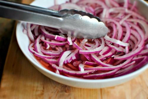 Сравниваем белый и красный лук. Чем отличаются красный и белый лук 17