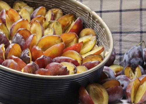 Как сушить сливу в сиропе. Как сушить сливу в домашних условиях? 5 способов