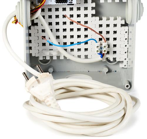 Установка капельного полива: пошаговая инструкция 09