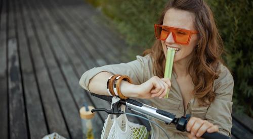 Польза и вред сельдерея. Калорийность и состав корня и стебля сельдерея 05